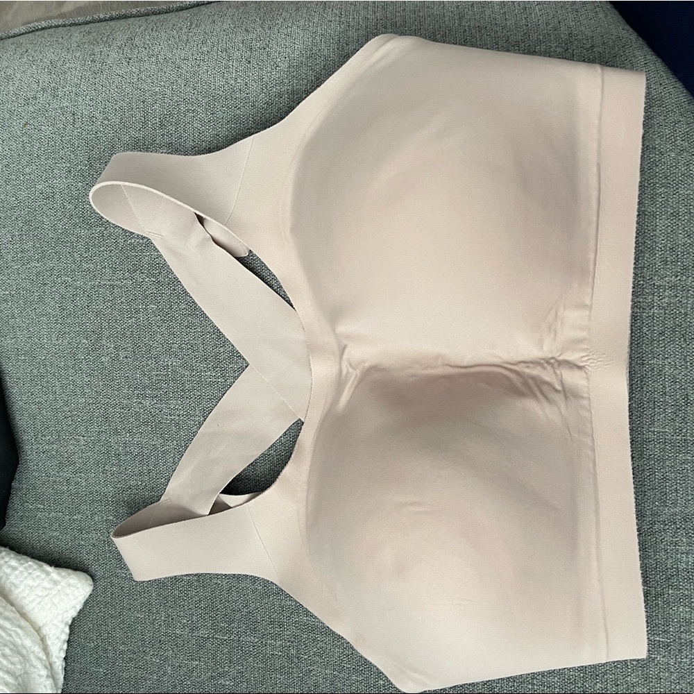 Lululemon Enlite Bra